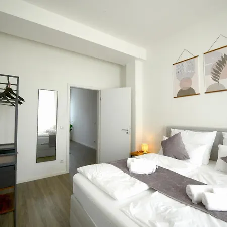 B-resorts *