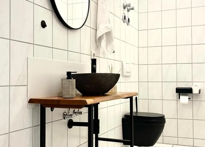 Modernes, Kernsaniertes In Top-lage * Neutraubling